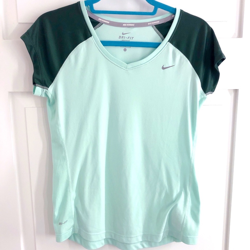 Nike Dri-Fit Tee